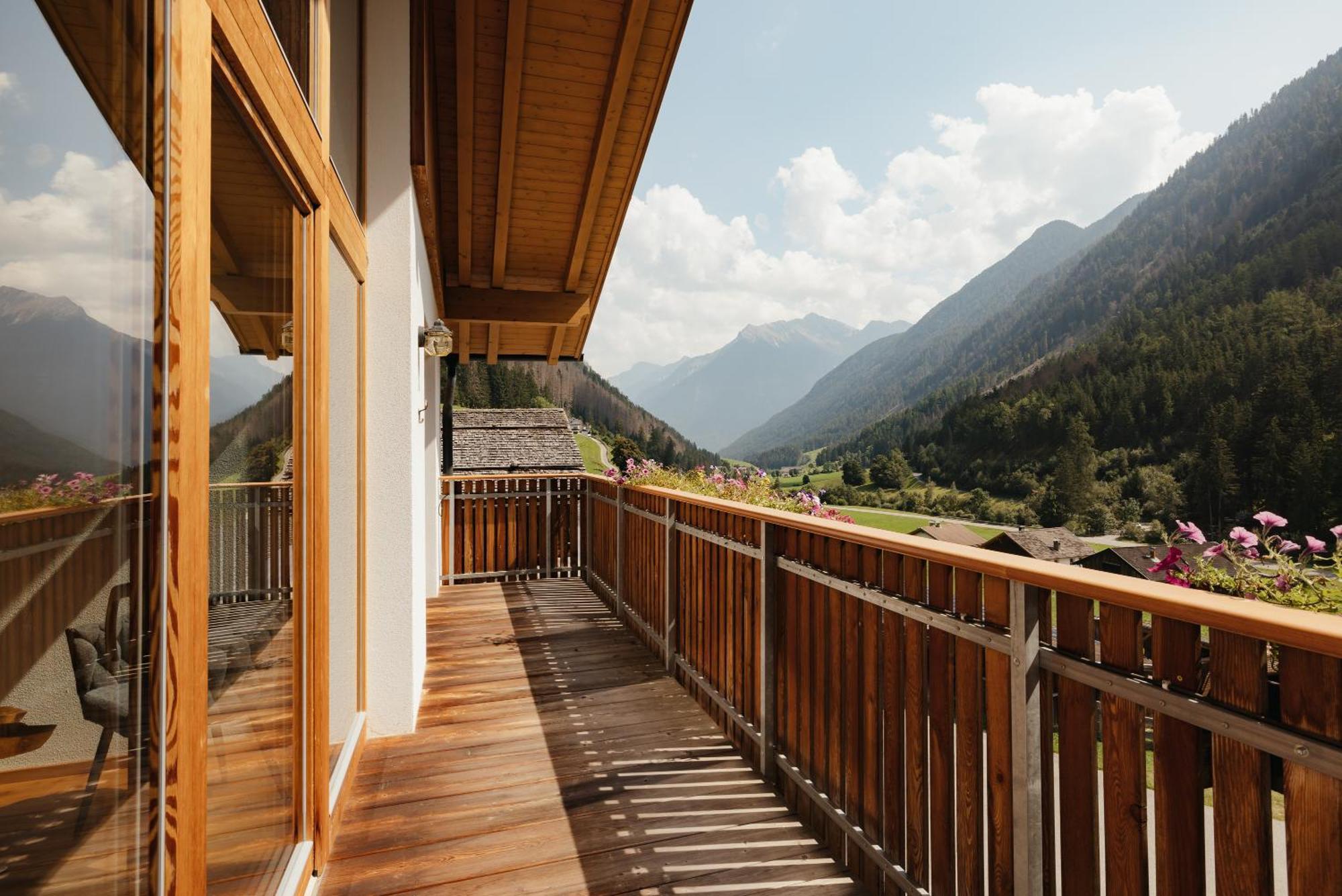 Untermairhof Appartment Residence Selva dei Molini Exterior photo